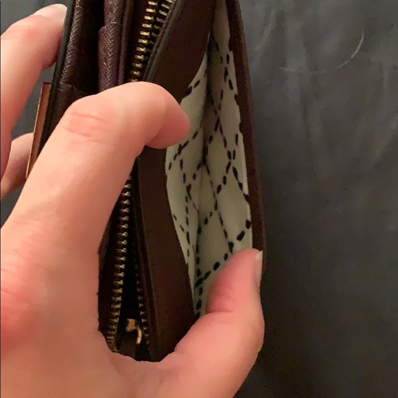 Kate Spade Wallet - Picture 8 of 9